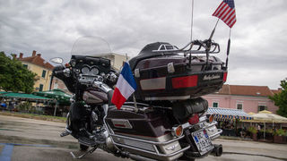 OLYMPUS DIGITAL CAMERA OLYMPUS DIGITAL CAMERA