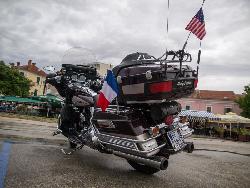 OLYMPUS DIGITAL CAMERA OLYMPUS DIGITAL CAMERA