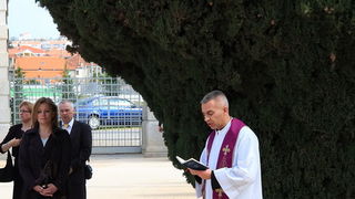 Dan županije: Polaganje vijenaca na Gradskom groblju Zadar Dan županije: Polaganje vijenaca na Gradskom groblju Zadar