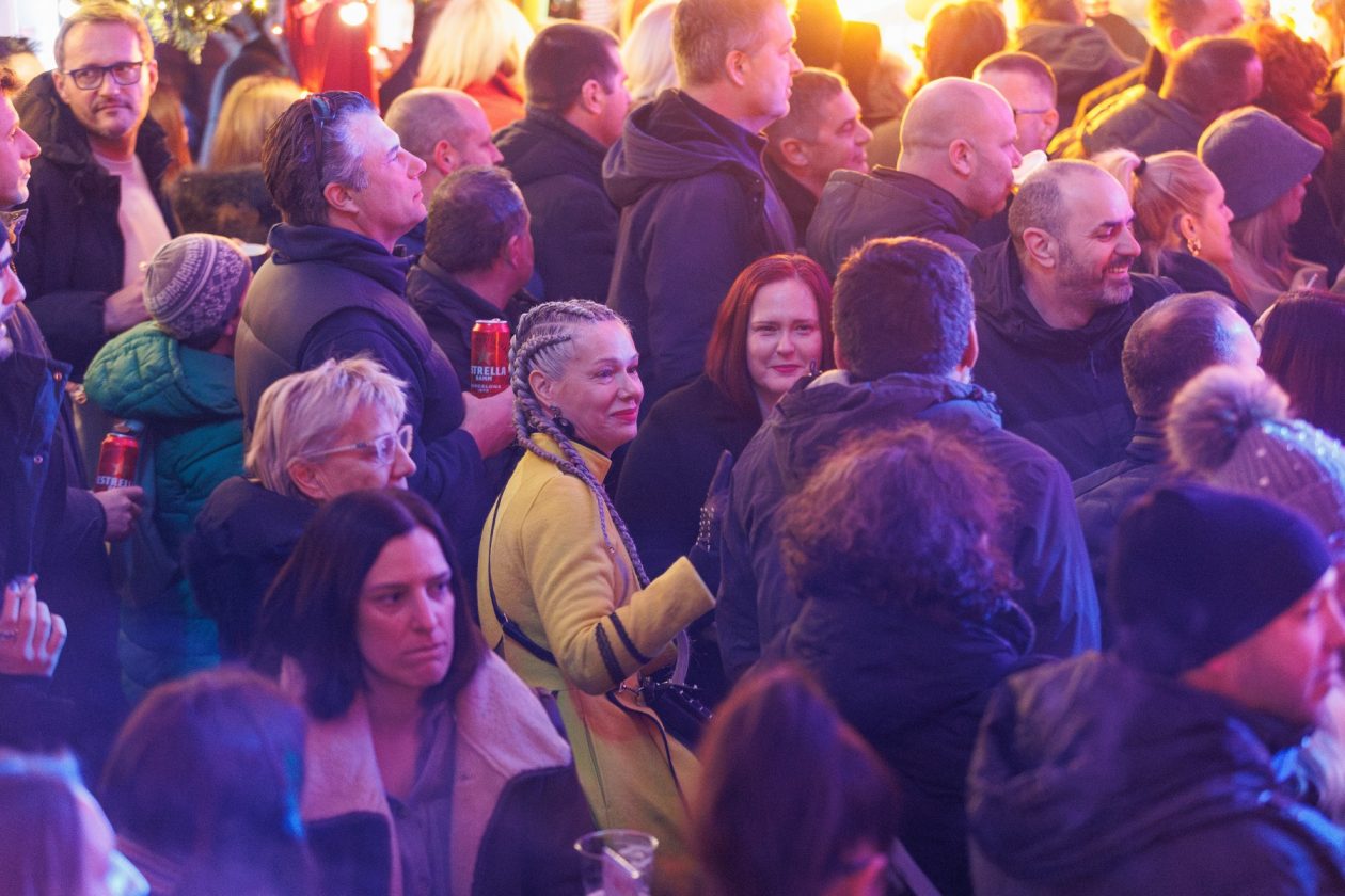 Gustafi @ Božićni gramofon