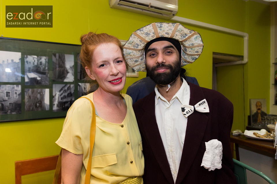 Cafe bar Doma: Povratak u Dolinu ćupova Cafe bar Doma: Povratak u Dolinu ćupova