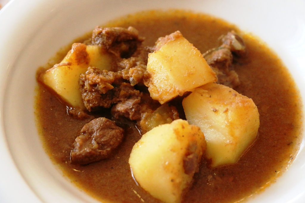 Virske maškare: Nedjelja u znaku zvijezdice Meri, Tota i Tempo Banda