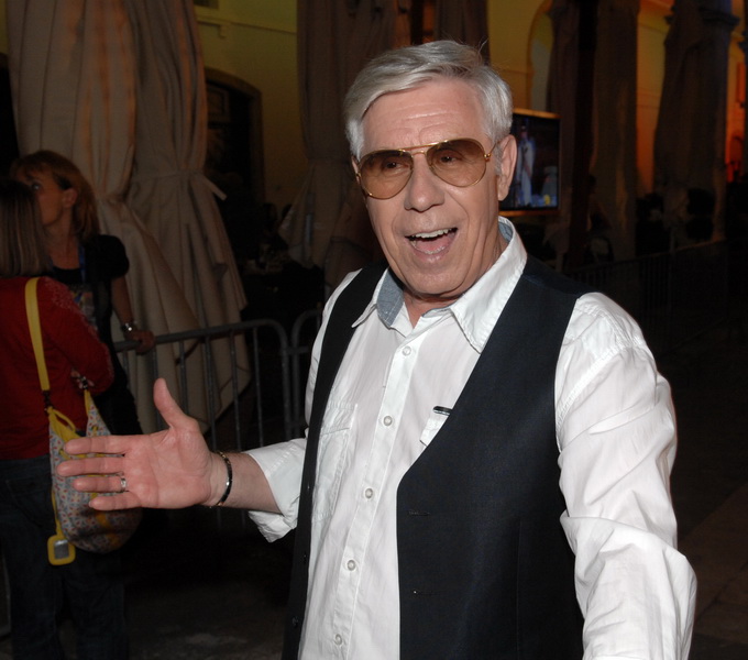 Split, 010711.
Prva izlucna vecer festivala Split 2011.
Na slici: Luka Peruzovic.
Foto: Josko Supic / CROPIX