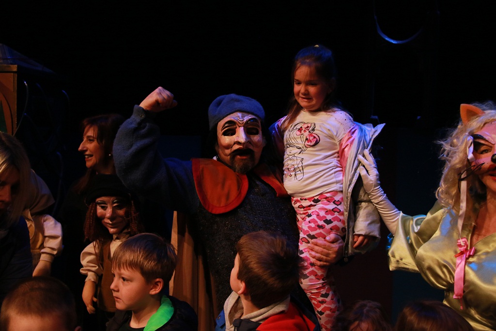 Svjetski dan lutkarstva uz predstavu “Mačak u čizmama” Svjetski dan lutkarstva uz predstavu “Mačak u čizmama”