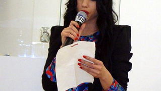 Kava pretočena u pjesmu – večer poezije u Muzeju antičkog stakla. Foto: Gordana Šarić