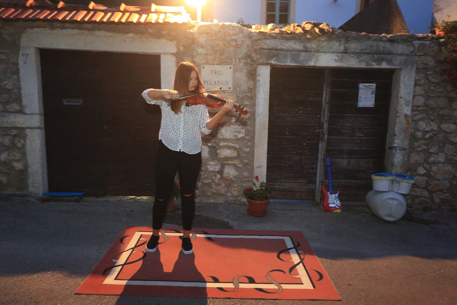 2. Dječje glazbene večeri: Akordi ispod farikule