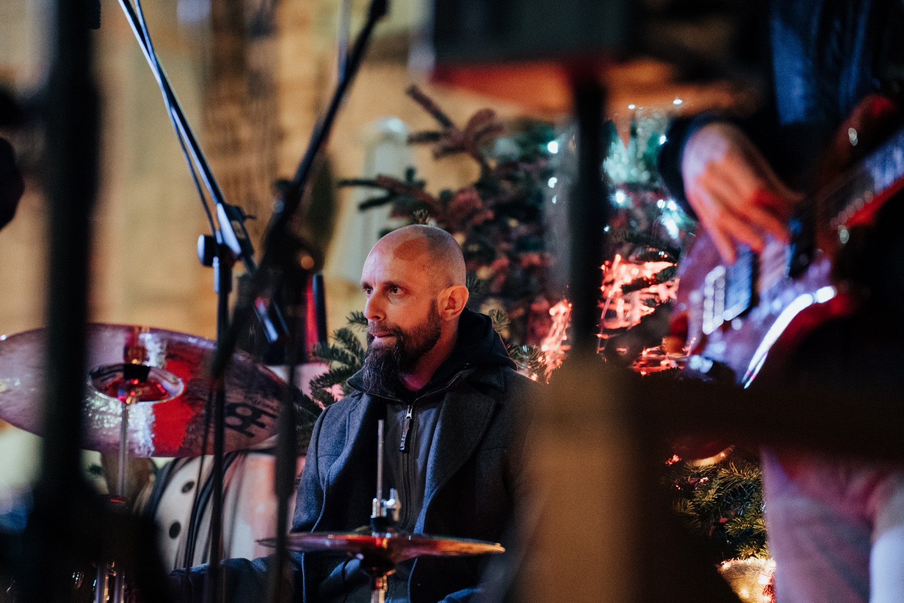 Nina & the Boyz, Narodni trg