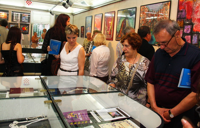 Znanstvena knjiznica: Otvorenje izlozbe Marije Visic Guina, Foto: Angelo Virag Znanstvena knjiznica: Otvorenje izlozbe Marije Visic Guina, Foto: Angelo Virag