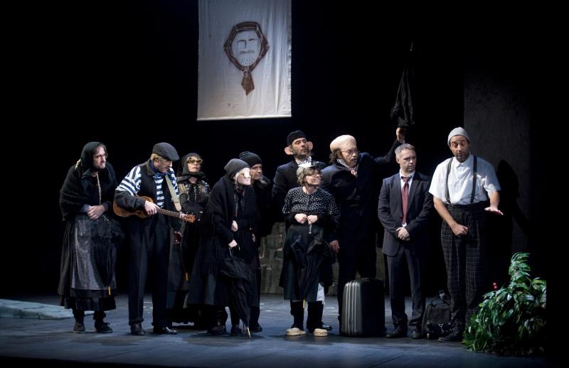 08.11.2013., Zagreb – Premijera predstave Osmi povjerenik, po romanu Renata Baretica, u reziji Sase Anocica. Photo: Daniel Kasap/PIXSELL