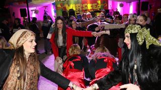 Maškarana Republika preuzela vlast u Viru