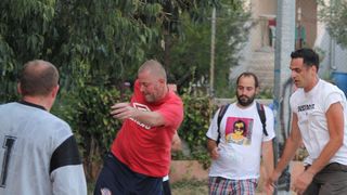 Na Stanovima se uz boćarski turnir održao i revijalni nogometni turnir. Osim prijavljenih ekipa, snage su ponovno odmjeravali liječnici Opće bolnice Zadar i predstavnici poglavarstva Grada Zadra. Na Stanovima se uz boćarski turnir održao i revijalni nogometni turnir. Osim prijavljenih ekipa, snage su ponovno odmjeravali liječnici Opće bolnice Zadar i predstavnici poglavarstva Grada Zadra.