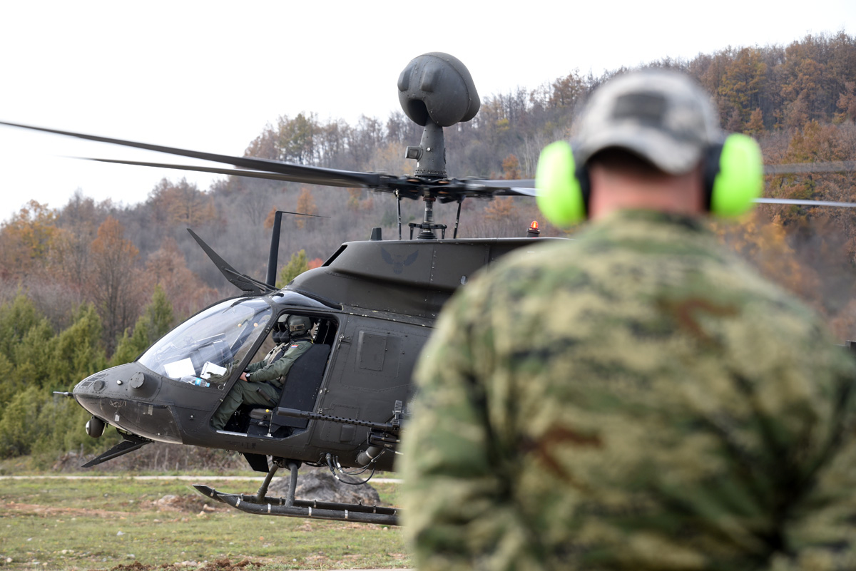 Grupna bojeva gađanja i raketiranja iz Kiowa Warrior