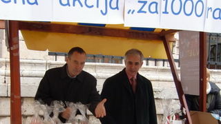 Bozicna akcija za 1000 radosti: Neka bude vise svjetla