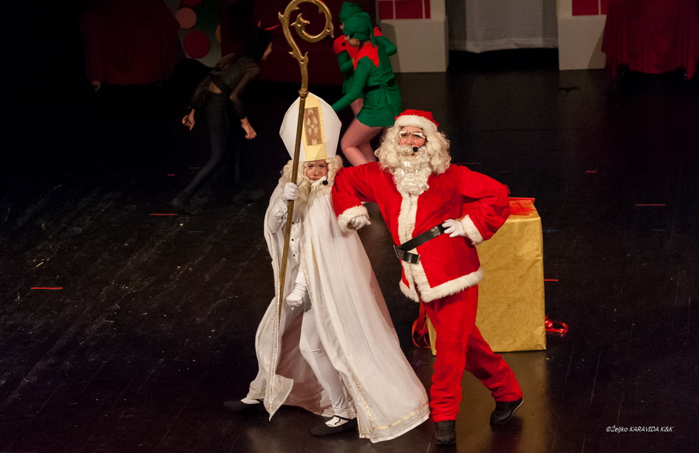 HNK Zadar: Premijera predstave “Pravo na…” Plesne udruge “Gesta” HNK Zadar: Premijera predstave “Pravo na…” Plesne udruge “Gesta”