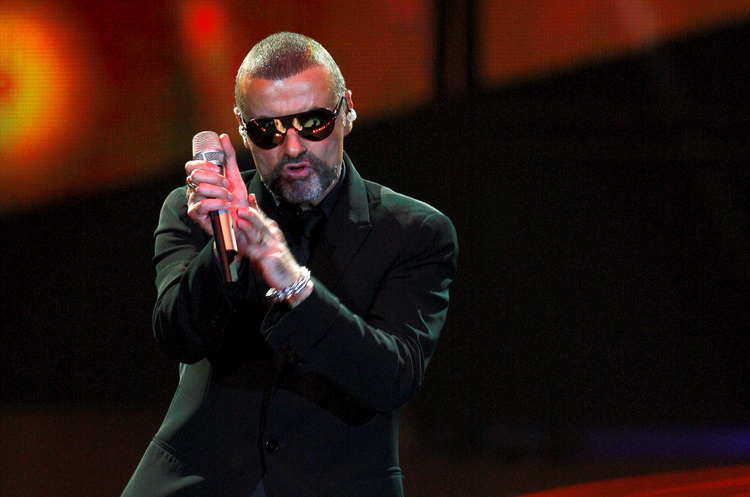 Zagreb, 200911.
Laniste, dvorana Arena.
Koncert britanskog pjevaca i tekstopisaca George Michaela.
Foto: Goran Mehkek / CROPIX Zagreb, 200911.
Laniste, dvorana Arena.
Koncert britanskog pjevaca i tekstopisaca George Michaela.
Foto: Goran Mehkek / CROPIX