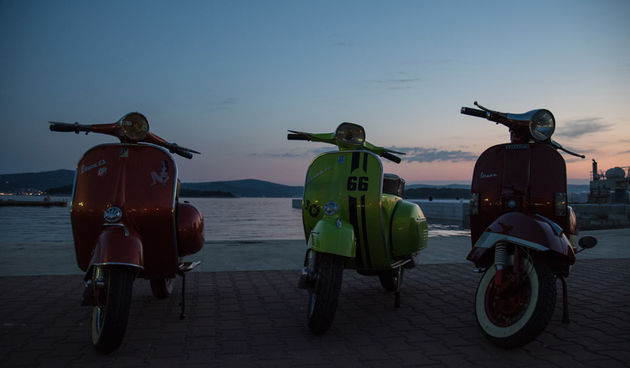 Vespa World Days 2015: Prve vespe stigle u Biograd, foto: Vinko Pešić