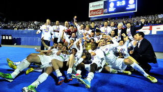Zagreb, 220513.
Stadion Maksimir.
Uzvratna utakmica 22. finala Hrvatskog nogometnog kupa, Lokomotiva – Hajduk.
Na fotografiji: Slavlje Hajduka.
Foto: Boris Kovacev / CROPIX Zagreb, 220513.
Stadion Maksimir.
Uzvratna utakmica 22. finala Hrvatskog nogometnog kupa, Lokomotiva – Hajduk.
Na fotografiji: Slavlje Hajduka.
Foto: Boris Kovacev / CROPIX