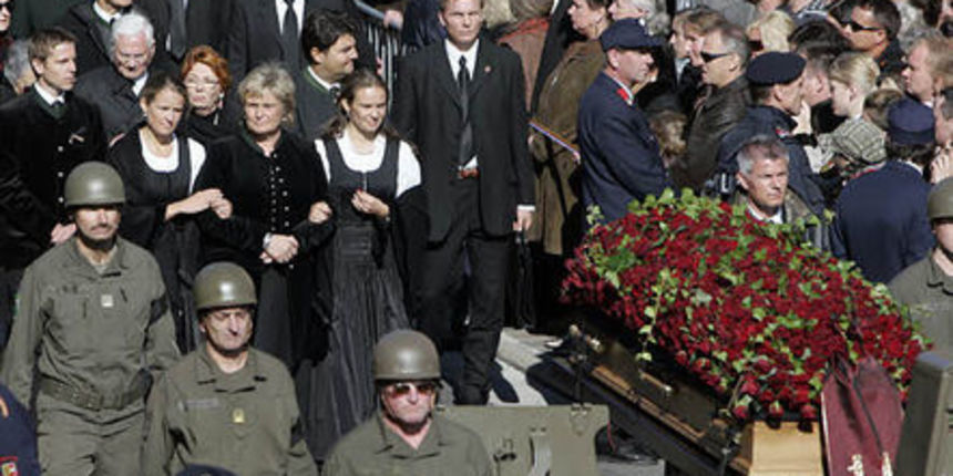 Klagenfurt: Posljednji ispraćaj Joerga Haidera Klagenfurt: Posljednji ispraćaj Joerga Haidera