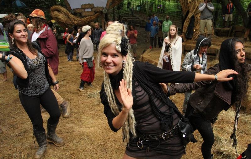 20.08.2015., Slunj – U Primislju kod Slunja vec tradicionalno odrzava se Momento Demento Psychedelic Music and Art festival koji je ove godine posjetio oko 6 tisuca ljubitelja ove vrste zabave. Posjetitelji su dosli iz cijele Europe, Amerike, Brazila. F 20.08.2015., Slunj – U Primislju kod Slunja vec tradicionalno odrzava se Momento Demento Psychedelic Music and Art festival koji je ove godine posjetio oko 6 tisuca ljubitelja ove vrste zabave. Posjetitelji su dosli iz cijele Europe, Amerike, Brazila. F