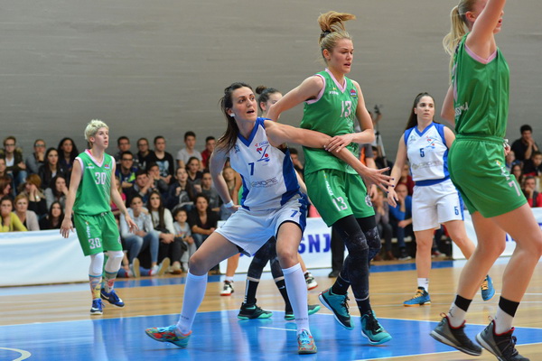 Polufinale doigravanja za prvakinje Hrvatske: ŽKK Zadar – ŽKK Trešnjevka 73-70 Polufinale doigravanja za prvakinje Hrvatske: ŽKK Zadar – ŽKK Trešnjevka 73-70