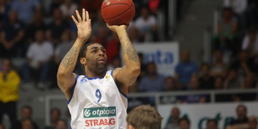 26.04.2013., Zadar – Prvenstvo Hrvatske u kosarci – u dvorani Kresimira Cosica KK Zadar je ugostio KK Cibonu. Photo: Filip Brala/PIXSELL 26.04.2013., Zadar – Prvenstvo Hrvatske u kosarci – u dvorani Kresimira Cosica KK Zadar je ugostio KK Cibonu. Photo: Filip Brala/PIXSELL