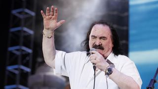 Mišo Kovač i prijatelji na Starom placu u Splitu Mišo Kovač i prijatelji na Starom placu u Splitu