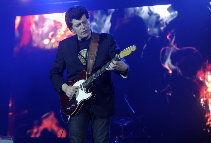 Split, 180311.
Spaladium Arena.
Koncert Bajaga u splitskoj Spaladium Areni ispunio je ocekivanja i dvorana je bila gotovo puna.
Foto: Paun Paunovic / CROPIX Split, 180311.
Spaladium Arena.
Koncert Bajaga u splitskoj Spaladium Areni ispunio je ocekivanja i dvorana je bila gotovo puna.
Foto: Paun Paunovic / CROPIX