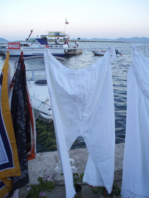 Materine uzance, Pakostabe 6.7.2008. Materine uzance, Pakostabe 6.7.2008.