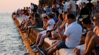 Bablje ljeto u Zadru: Riva je puna turista