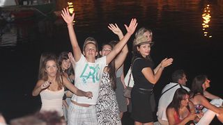 Severina na Ponton Festivalu, 30. srpnja (foto:Saša Čuka) Severina na Ponton Festivalu, 30. srpnja (foto:Saša Čuka)