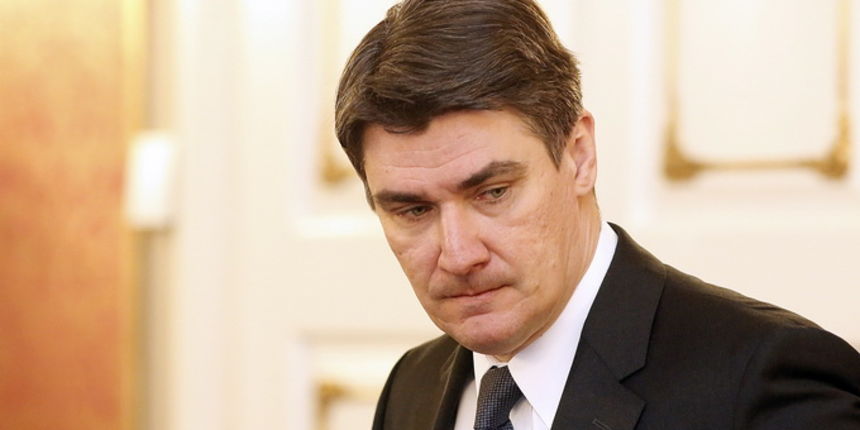 Zagreb, 280213.
Banski dvori, Trg svetog Marka.
Redovita sjednica hrvatske Vlade.
Na fotografiji: premijer Zoran Milanovic.
Foto: Damjan Tadic / CROPIX Zagreb, 280213.
Banski dvori, Trg svetog Marka.
Redovita sjednica hrvatske Vlade.
Na fotografiji: premijer Zoran Milanovic.
Foto: Damjan Tadic / CROPIX