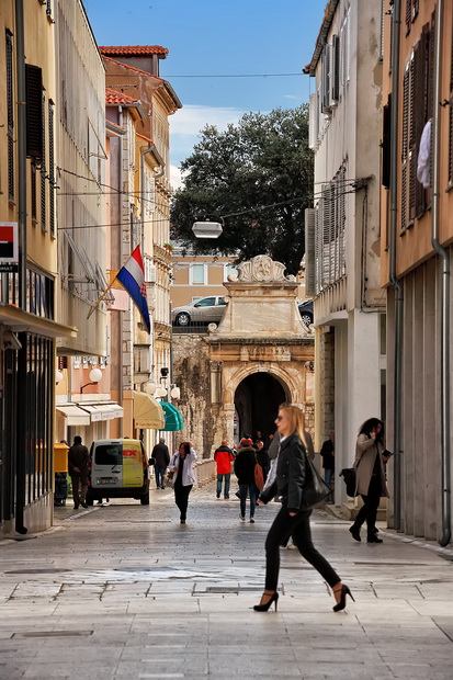 Skitnja gradom 25. ožujka 2014. Foto: Roberto Lerga Skitnja gradom 25. ožujka 2014. Foto: Roberto Lerga