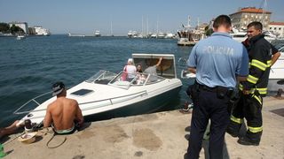 Eksplodirao gliser kod benzinske postaje na Branimirovoj obali, Foto: Dino Stanin/PIXSELL