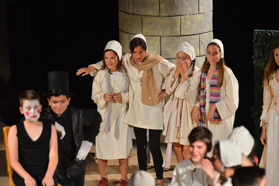 Donatolina 2: Doživljaji slavnog Rodriga u crkvi sv. Dominika Donatolina 2: Doživljaji slavnog Rodriga u crkvi sv. Dominika