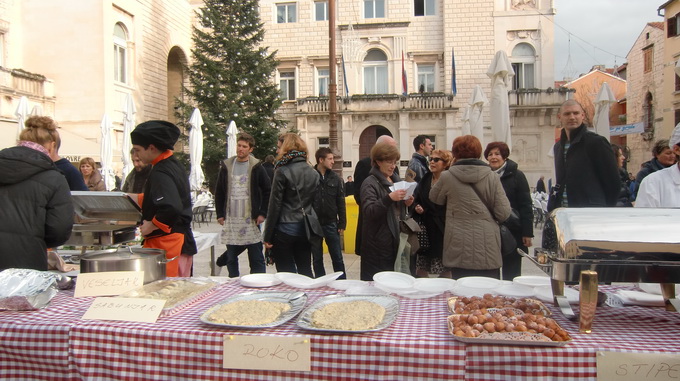 Humanitarna gastro akcija “Bakalar na Badnji” Humanitarna gastro akcija “Bakalar na Badnji”
