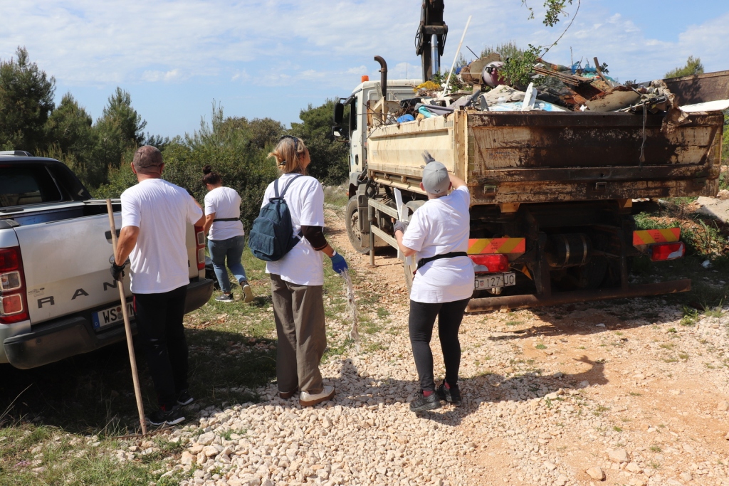 Dan planeta Zemlje – eko akcija na Viru Dan planeta Zemlje – eko akcija na Viru