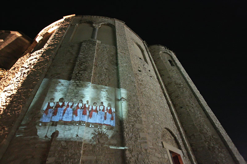 Image 1082951 (auto) Image 1082951 (auto)