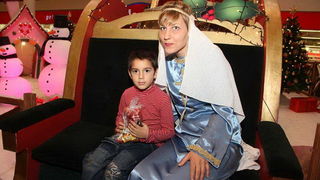 Sv. Luce razveselila mališane u Supernova centru, Foto: Iva Perinčić Sv. Luce razveselila mališane u Supernova centru, Foto: Iva Perinčić