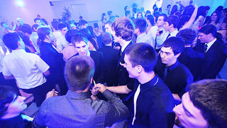 Maturalna večer gimnazije Franjo Petrić (foto:Saša Čuka) Maturalna večer gimnazije Franjo Petrić (foto:Saša Čuka)