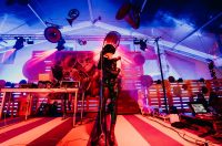 Nipplepeople @ Advent u Zadru – Božićni gramofon na Pijaci