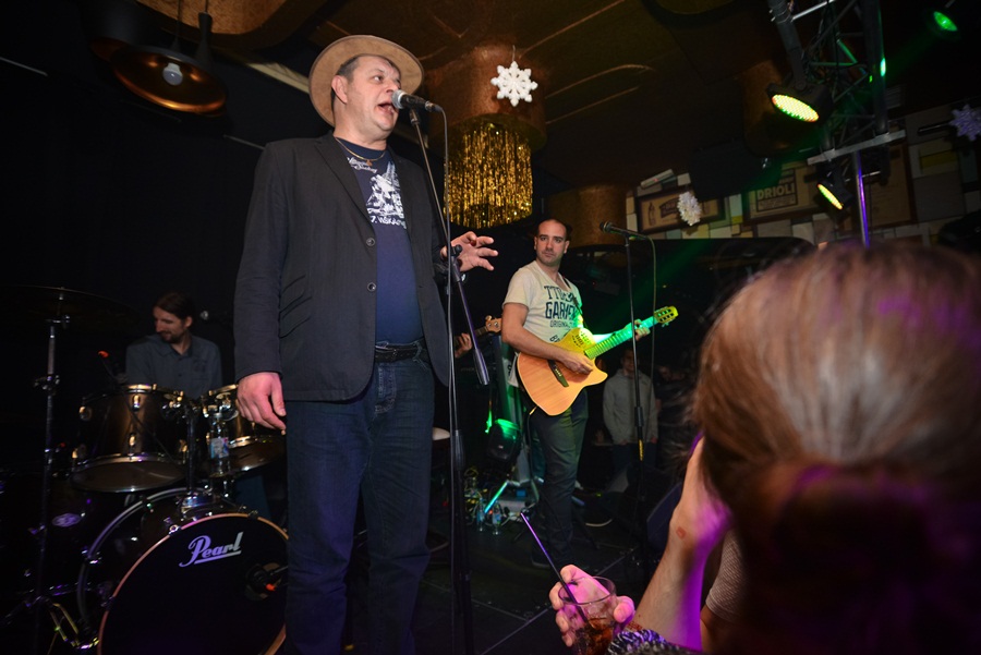 Božićni koncert Marijana Bana i Diktatora u Maraschino baru