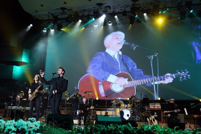 U koncertnoj dvorani Vatroslav Lisinski održan koncert “Hiljade pahulja bijelih” posvećen Kemalu Montenu. Foto. Goran Stanzl/PIXSELL U koncertnoj dvorani Vatroslav Lisinski održan koncert “Hiljade pahulja bijelih” posvećen Kemalu Montenu. Foto. Goran Stanzl/PIXSELL