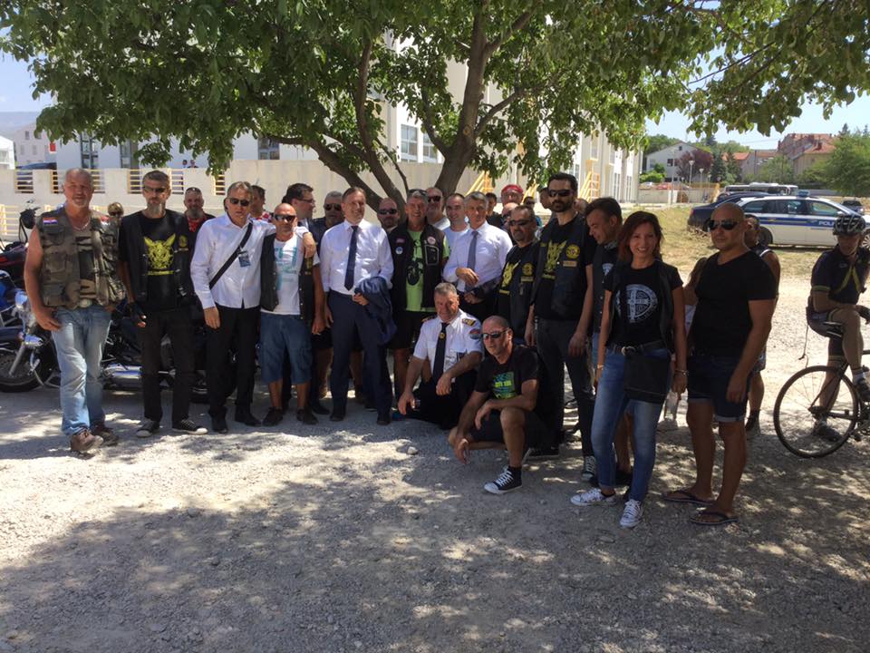 Državni vrh u Kninu pozdravio zadarske motoriste i bicikliste Državni vrh u Kninu pozdravio zadarske motoriste i bicikliste