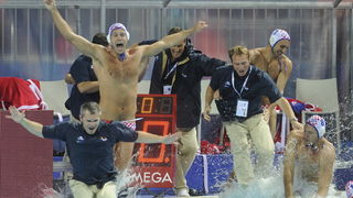 Zagreb, 110910.
Bazen Mladosti na Savi.
29. Europsko prvenstvo u vaterpolu.
Finalna utakmica za pobjednika Europskog prvenstva u vaterpolu  Hrvatska – Italija.
Na slici: proglasenje novog europskog prvaka, skok igraca i trenera u bazen nakon zavrsetka uta
