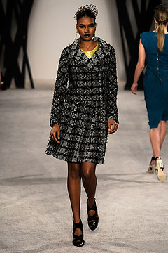 Jason Wu: Jesen/zima 2009. (Cromoda.com) Jason Wu: Jesen/zima 2009. (Cromoda.com)