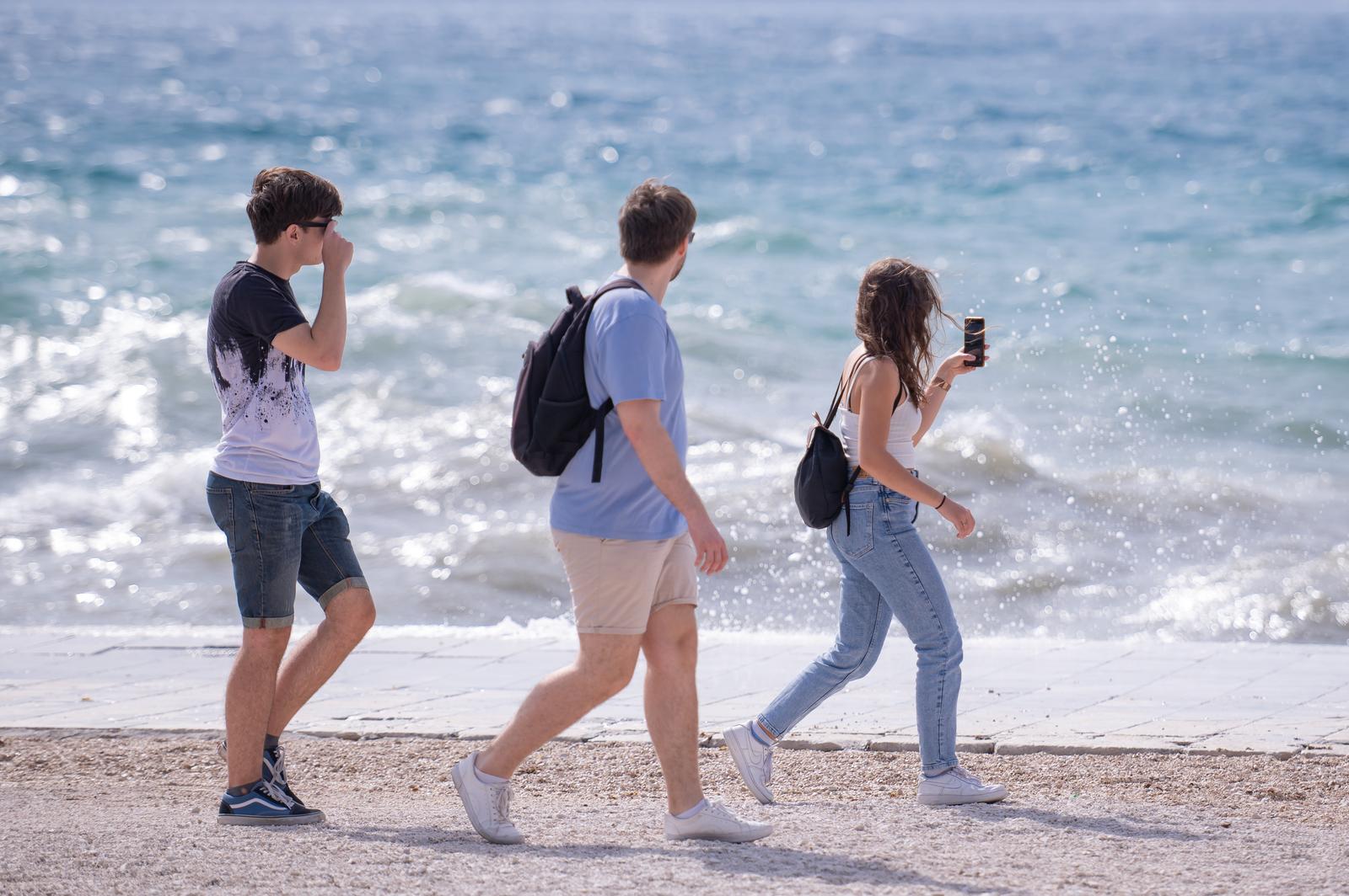 Olujno jugo na zadarskoj rivi