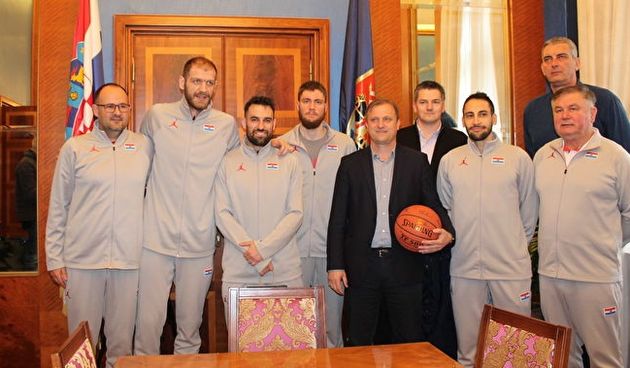 Gradonačelnik organizirao prijem za košarkašku reprezentaciju