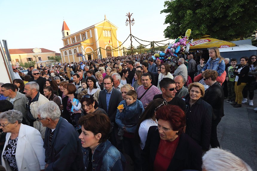 Svečanost proslave blagdana Gospe Loretske, foto-L. Banić Svečanost proslave blagdana Gospe Loretske, foto-L. Banić
