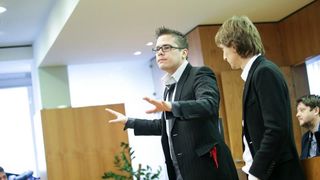 Luki Modriću u dječjoj bolnici u Klaićevoj uručena nagrada nogometaša godine, Photo: Petar Glebov/PIXSELL Luki Modriću u dječjoj bolnici u Klaićevoj uručena nagrada nogometaša godine, Photo: Petar Glebov/PIXSELL