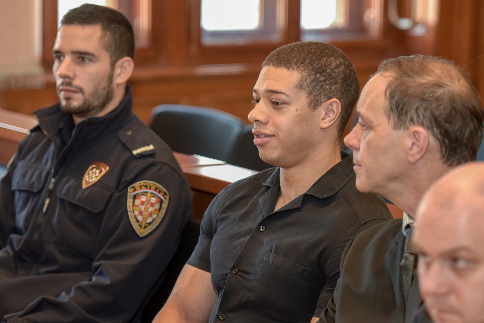 Županijski sud u Zadru: Započelo suđenje britancu Douglasu Caneu